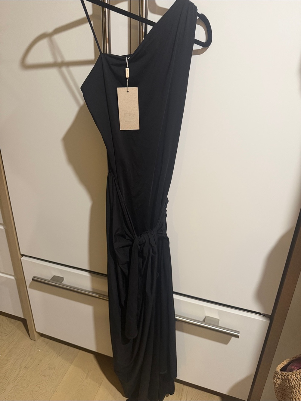 One-Shoulder Black Evening Dress with Side Knot